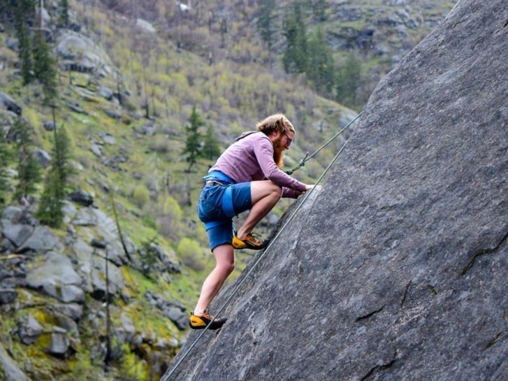 戶外運動首頁-探險運動-攀岩