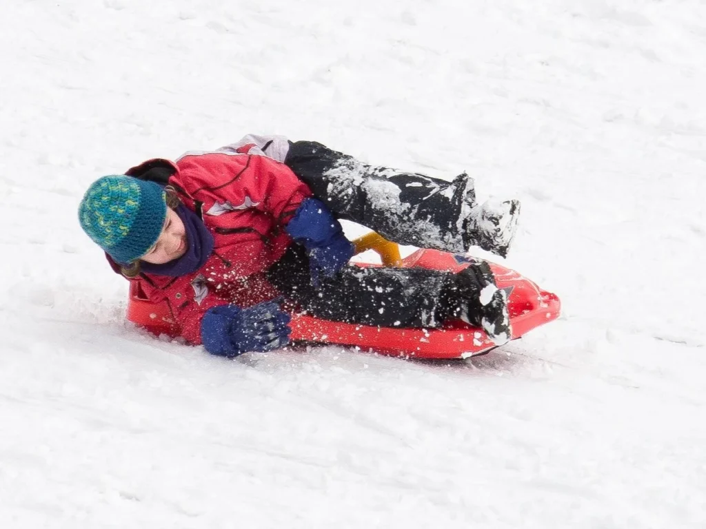 冬季運動-雪橇-平底雪橇