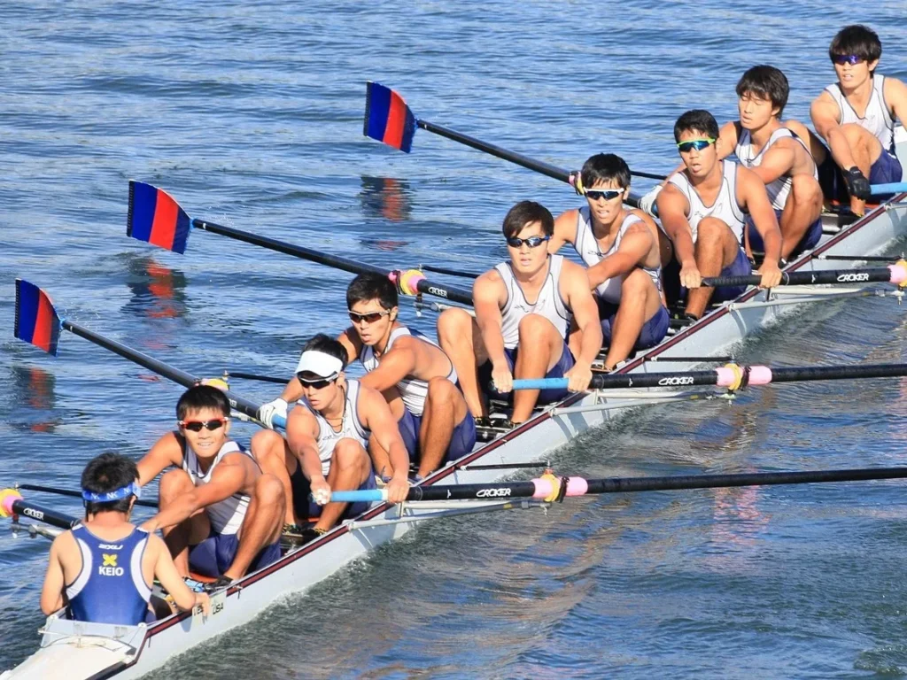 水上運動-划船-八人單槳艇