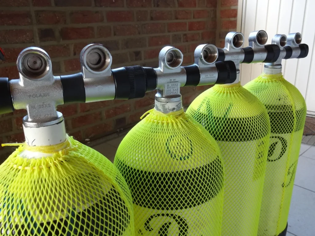 水上運動-潛水-高壓氣瓶