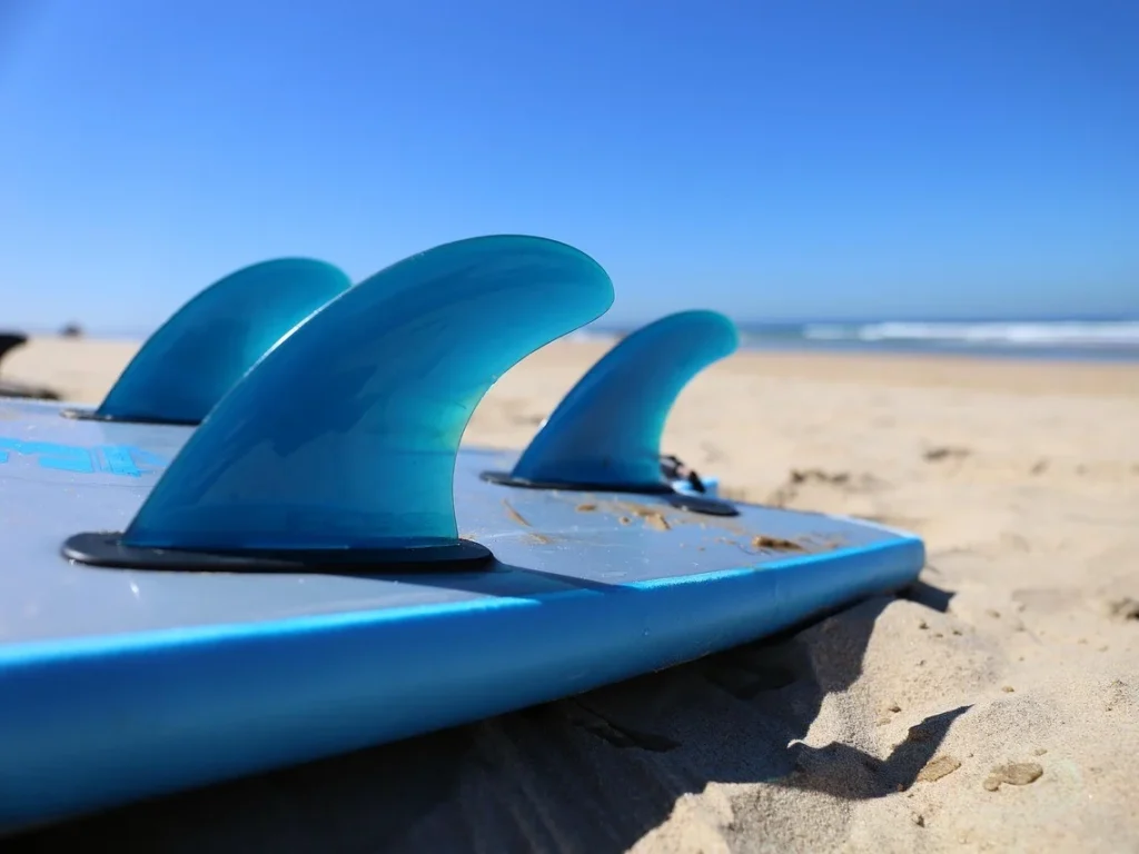 水上運動-衝浪-尾鰭