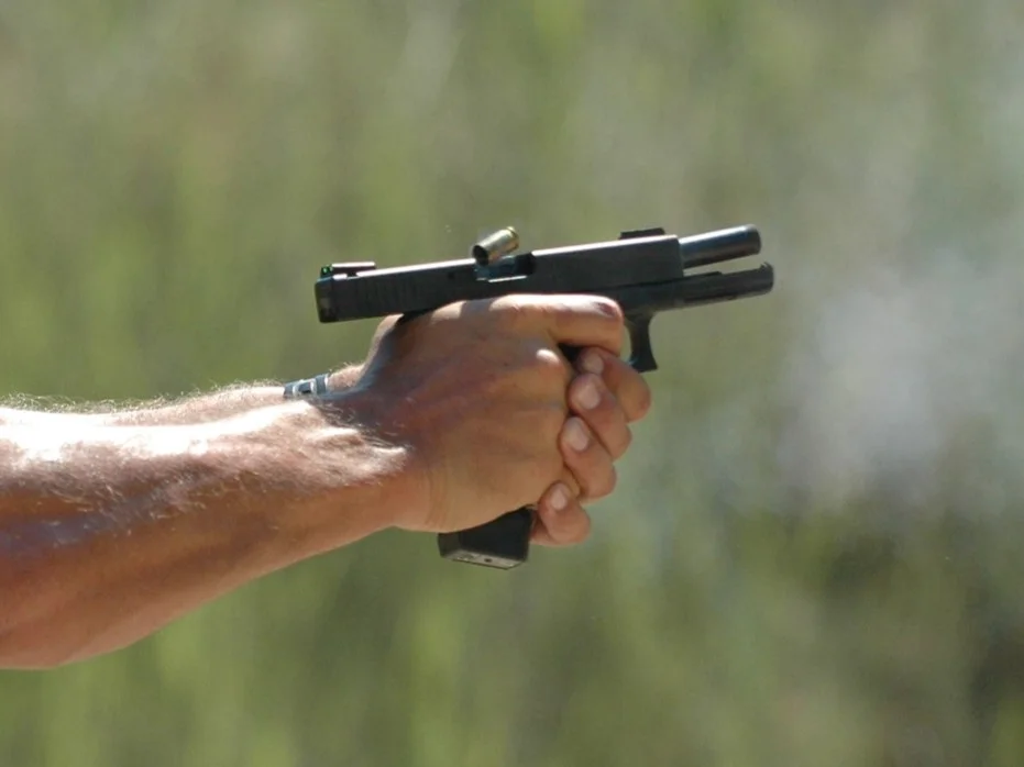 野外運動-射擊-運動手槍