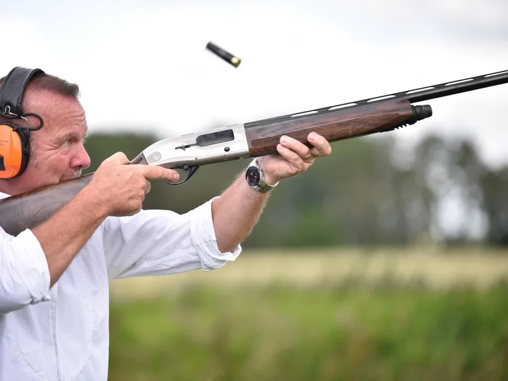 野外運動-射擊-霰彈槍