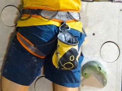 野外運動-攀岩-粉袋