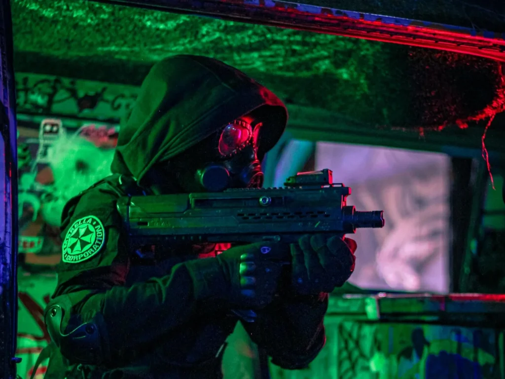 野外運動-生存遊戲-場地-室內